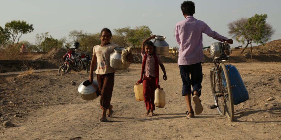 Stifling silos: The need for a more holistic approach to mixed migration in a warming world